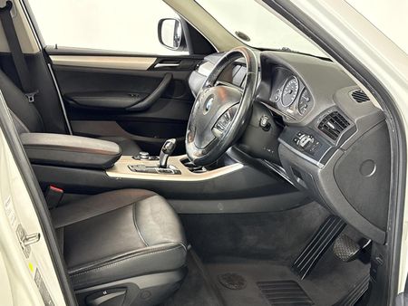 2012-BMW-X3-xDrive20d-Exclusive-Auto_9