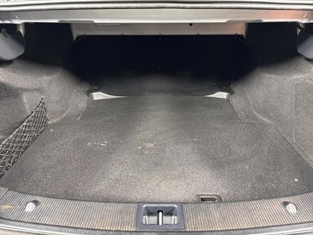 2013-Mercedes-Benz-C-Class-C-180-BE-Avantgarde-Auto_14