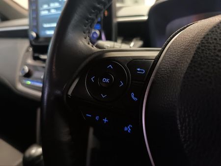 2023-Toyota-Corolla-Cross-18-XS_26