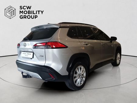 2023-Toyota-Corolla-Cross-18-XS_3