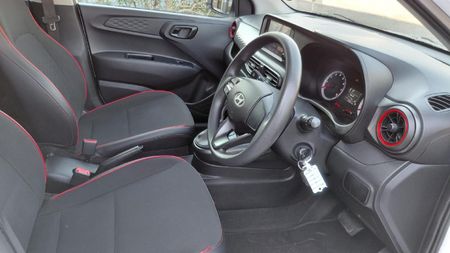 2024-Hyundai-Grand-i10-12-Motion-Auto_17