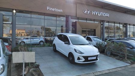 2024-Hyundai-Grand-i10-12-Motion-Auto_2