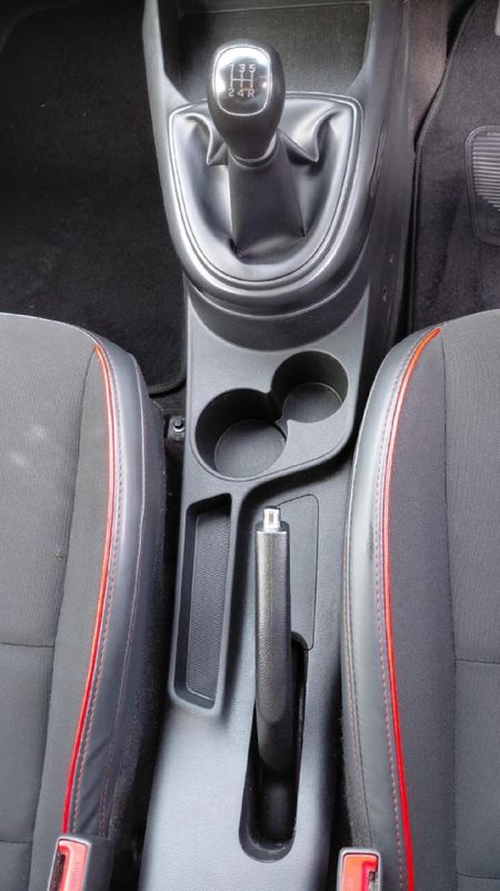 2021-Hyundai-Grand-i10-10-Motion_13