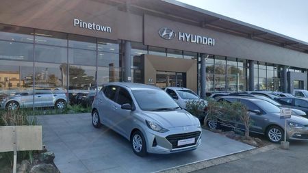 2021-Hyundai-Grand-i10-10-Motion_4