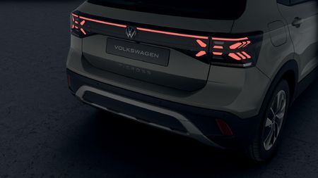 2026-Volkswagen-T-Cross-10-TSI-Life-Auto_5