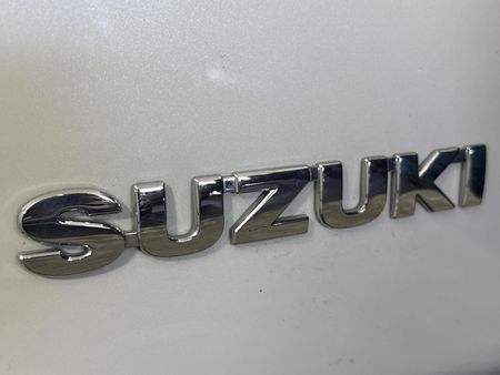 2025-Suzuki-Jimny-15-GLX-AllGrip-5-Door_12