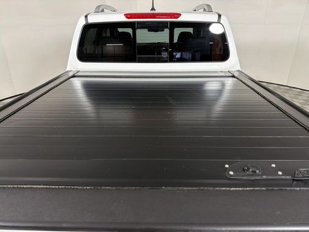 2019-Nissan-Navara-23D-LE-Double-Cab_14