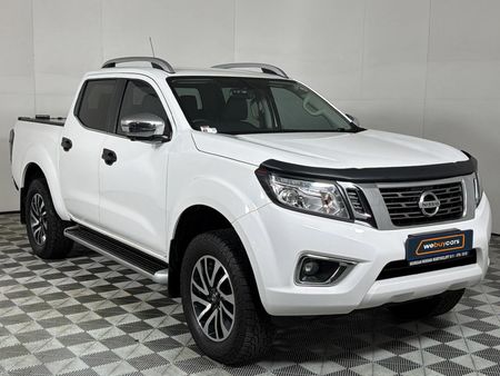 2019-Nissan-Navara-23D-LE-Double-Cab_16