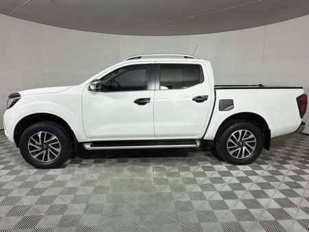 2019-Nissan-Navara-23D-LE-Double-Cab_19