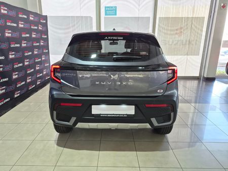 2026-Mahindra-XUV-3XO-12T-MX2_5