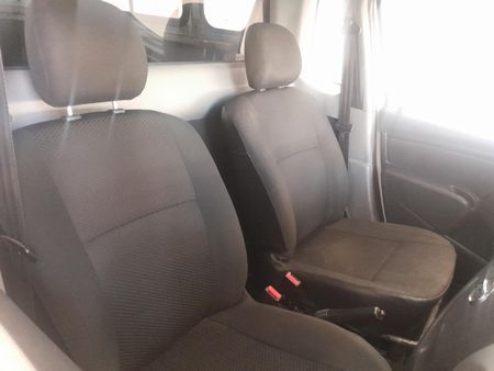 2024-Nissan-NP200-16-AC-Safety-Pack_10