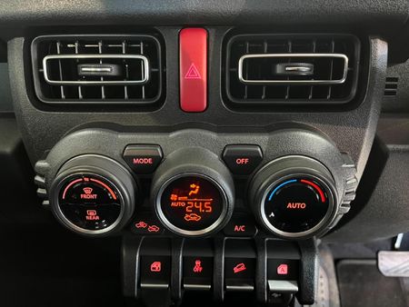 2026-Suzuki-Jimny-15-GLX-Auto_14