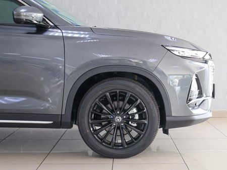 2026-Changan-CS75-5-Seater_8