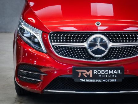 2022-Mercedes-Benz-V-Class-V-300d-Avantgarde-AMG-Line_6