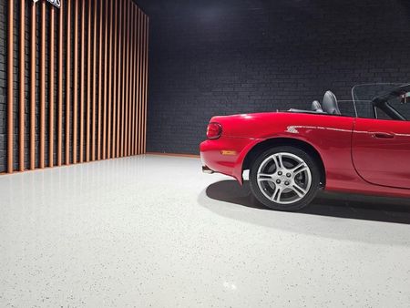 2004-Mazda-MX-5-18i_21