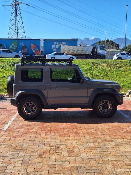 2021-Suzuki-Jimny-15-GLX-Auto_2