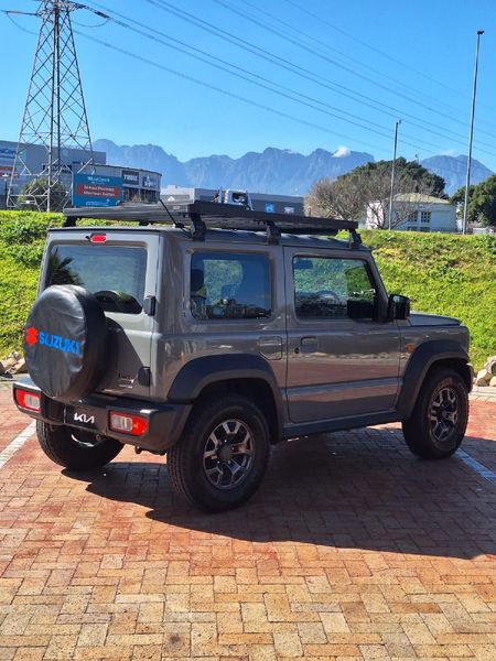 2021-Suzuki-Jimny-15-GLX-Auto_3