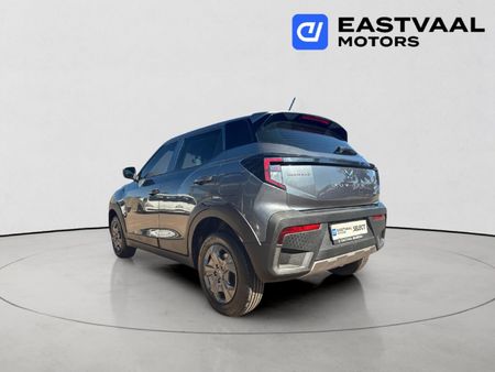 2025-Mahindra-XUV-3XO-12T-MX2-Auto_4