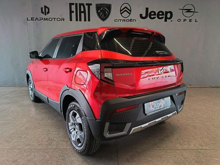 2026-Mahindra-XUV-3XO-12T-MX3_3