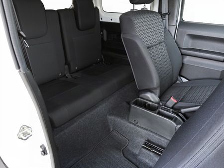 2025-Suzuki-Jimny-15-GLX-Auto_15