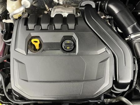 2024-Volkswagen-T-Cross-15-TSI-R-Line-Auto_9