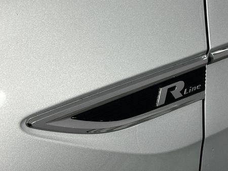 2024-Volkswagen-T-Cross-15-TSI-R-Line-Auto_7
