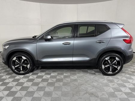 2018-Volvo-XC40-D4-Momentum-AWD_18