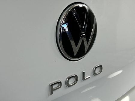 2022-Volkswagen-Polo-10-TSI-R-Line-Auto_12