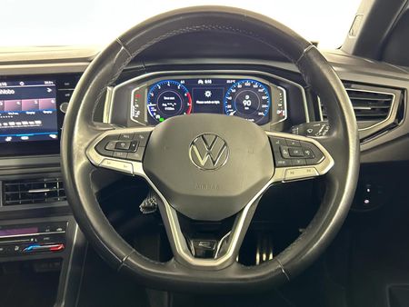 2022-Volkswagen-Polo-10-TSI-R-Line-Auto_13