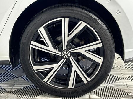 2022-Volkswagen-Polo-10-TSI-R-Line-Auto_18