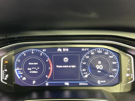 2022-Volkswagen-Polo-10-TSI-R-Line-Auto_7