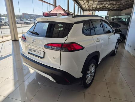 2022-Toyota-Corolla-Cross-18-XS_6