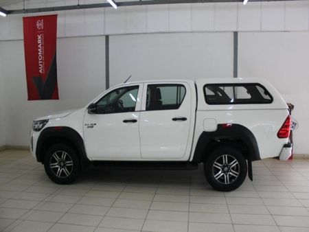 2024-Toyota-Hilux-24GD-6-4x4-Raider-X-Double-Cab_1