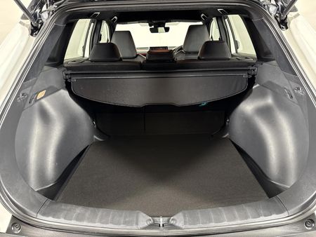 2023-Toyota-Corolla-Cross-18-GR-S_14