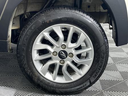 2018-Mahindra-KUV-100-12-TD-K6-NXT_6