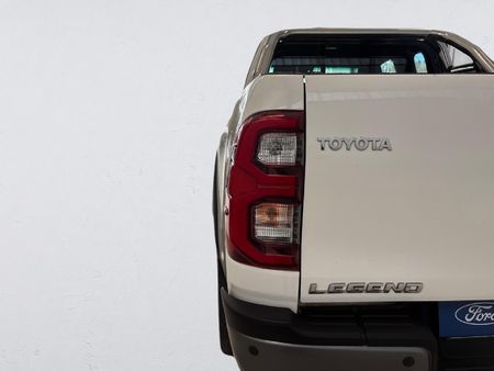 2024-Toyota-Hilux-28-GD-6-Raised-Body-Legend-Auto-Extended-Cab_16
