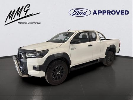 2024-Toyota-Hilux-28-GD-6-Raised-Body-Legend-Auto-Extended-Cab_1