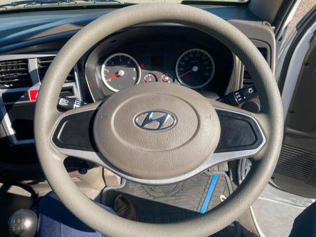 2026-Hyundai-H100-Bakkie-26D-Dropside_8