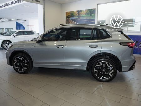 2026-Volkswagen-Tiguan-20TDI-R-Line-4Motion_4