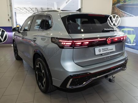 2026-Volkswagen-Tiguan-20TDI-R-Line-4Motion_5