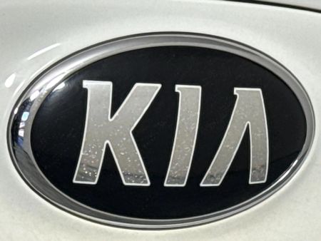 2018-Kia-Rio-12-5-dr_12