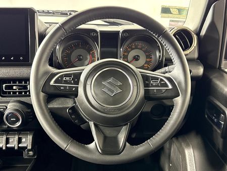 2025-Suzuki-Jimny-15-GLX-AllGrip-5-Door-Auto_13