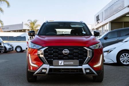 2025-Nissan-Magnite-10-Acenta-AMT_2