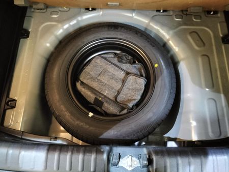 2021-Kia-Sonet-15-EX-CVT_17