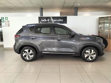 2021-Kia-Sonet-15-EX-CVT_2