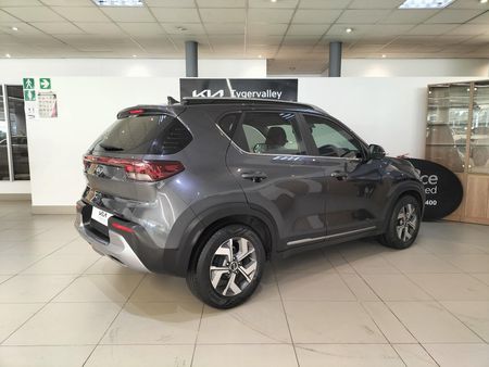 2021-Kia-Sonet-15-EX-CVT_4