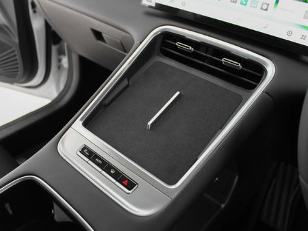 2026-Geely-Coolray-15TD-Vertex-DCT_18