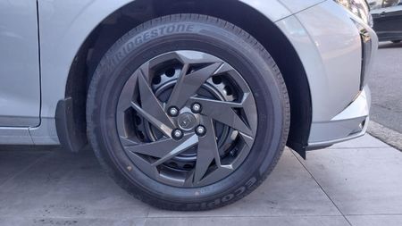 2026-Hyundai-i20-12-Premium_1