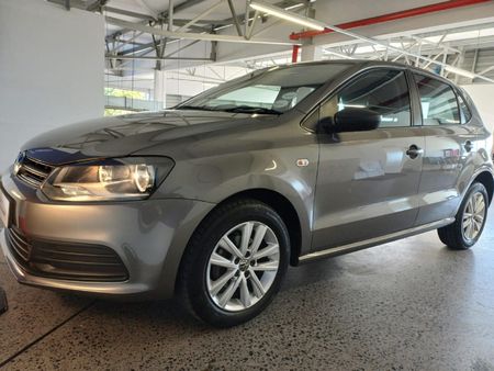 2023-Volkswagen-Polo-Vivo-14-Trendline-5-dr_14