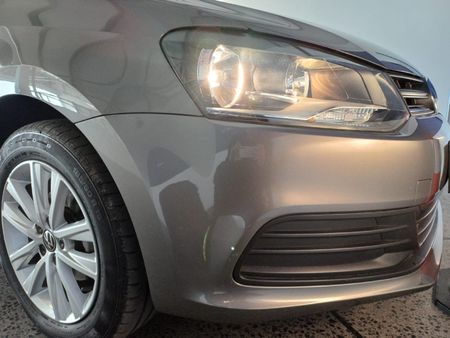 2023-Volkswagen-Polo-Vivo-14-Trendline-5-dr_32